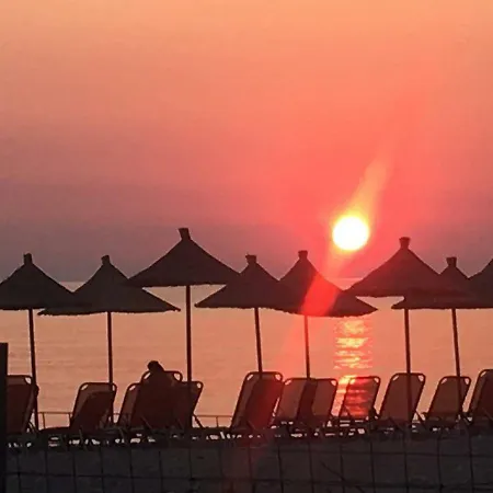 Buneci Beach Hotel Lukovë